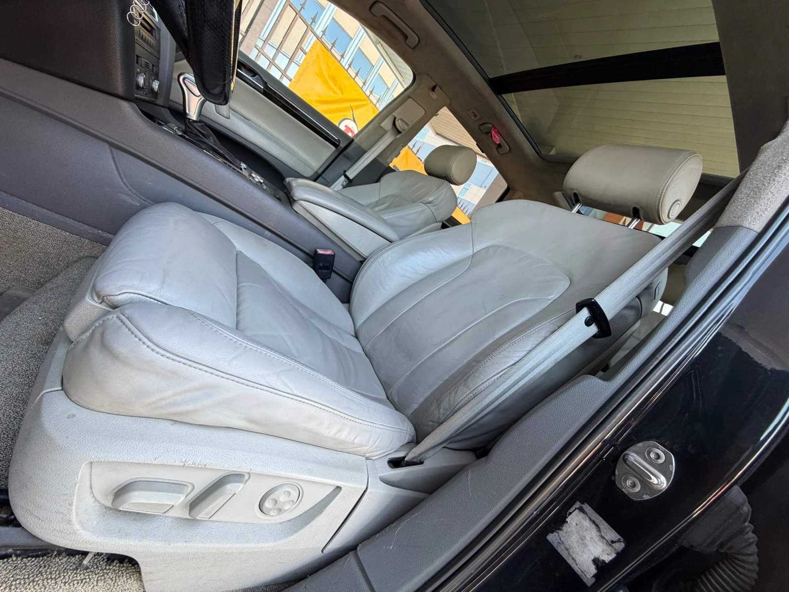 Audi Q7 Sline* Панорама* 3.0D* Кожа* Подгрев, снимка 12 - Автомобили и джипове - 53837238