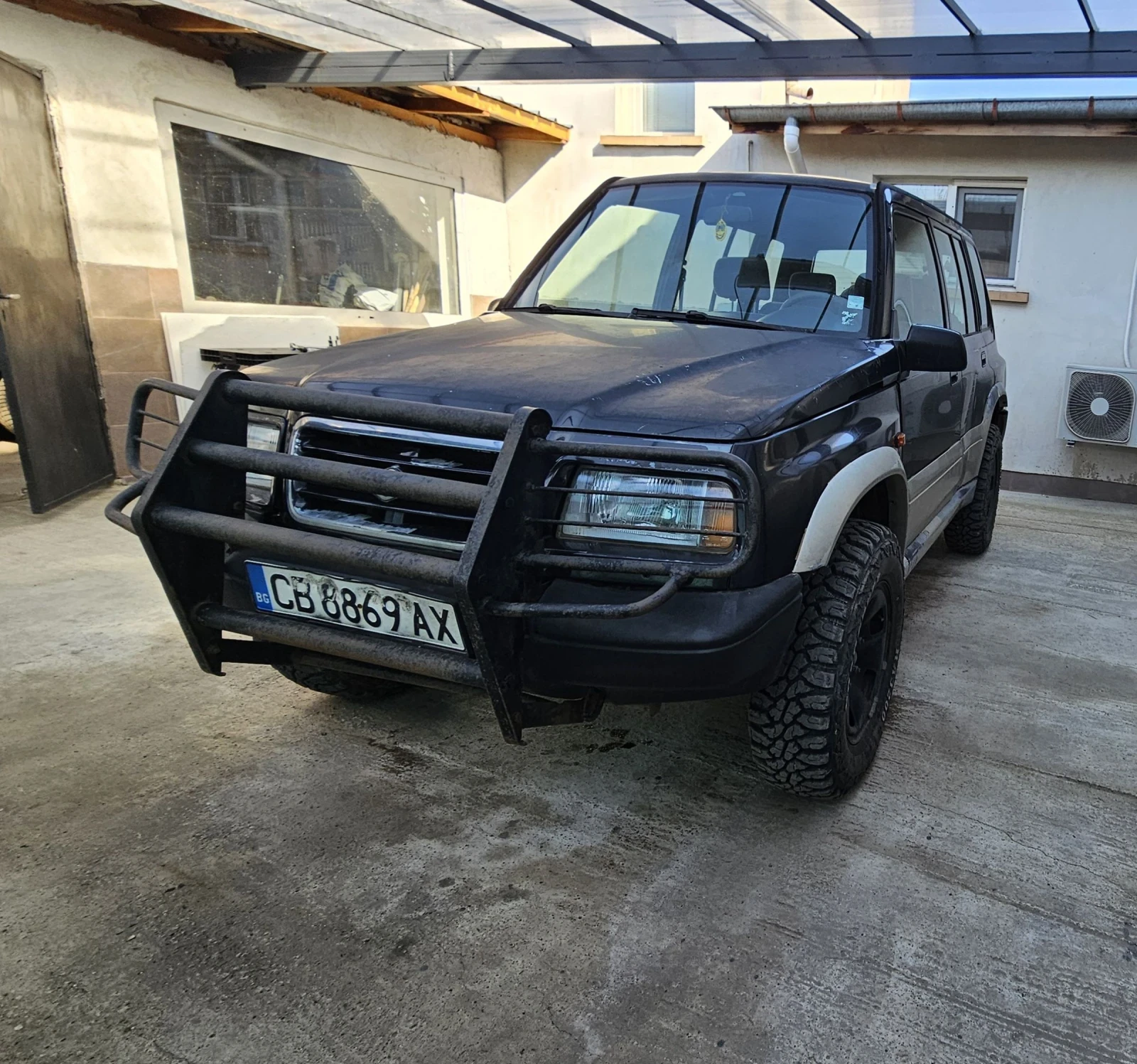 Suzuki Vitara 2.0 V6, снимка 2 - Автомобили и джипове - 53849355