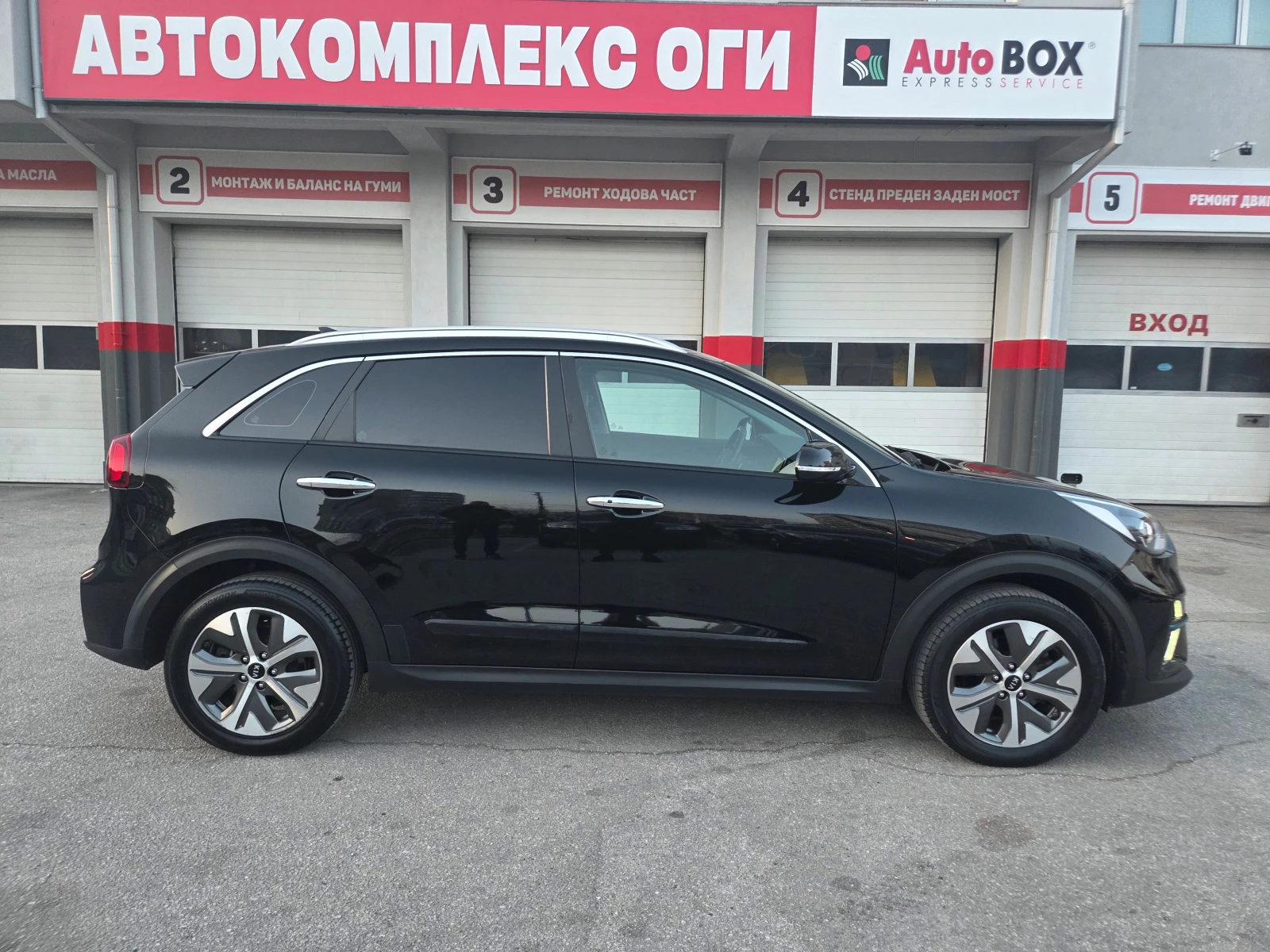 Kia Niro е-Niro/64kWh/Edition 7/KIA CONNECT, снимка 6 - Автомобили и джипове - 53866306