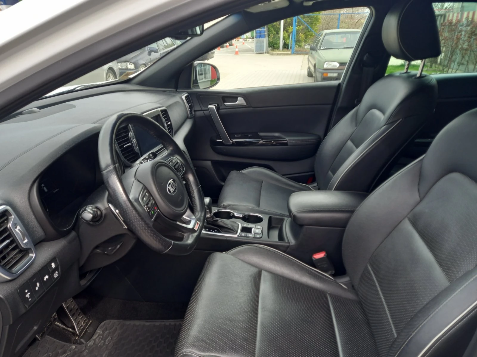 Kia Sportage GT, снимка 4 - Автомобили и джипове - 54252531