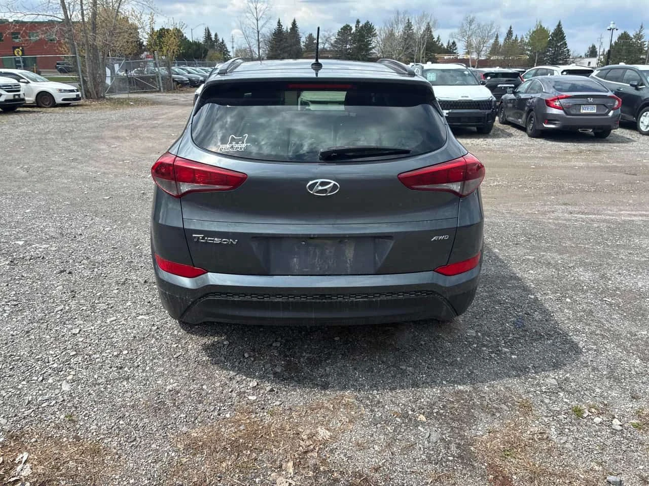 Hyundai Tucson * SE * PANO* KEYLESS* ПОДГРЕВ* , снимка 4 - Автомобили и джипове - 54423955