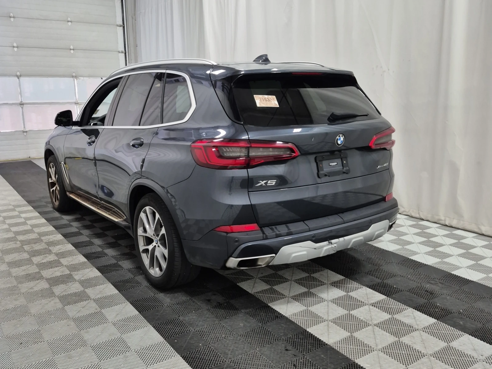BMW X5 xDrive40i , снимка 6 - Автомобили и джипове - 54620003