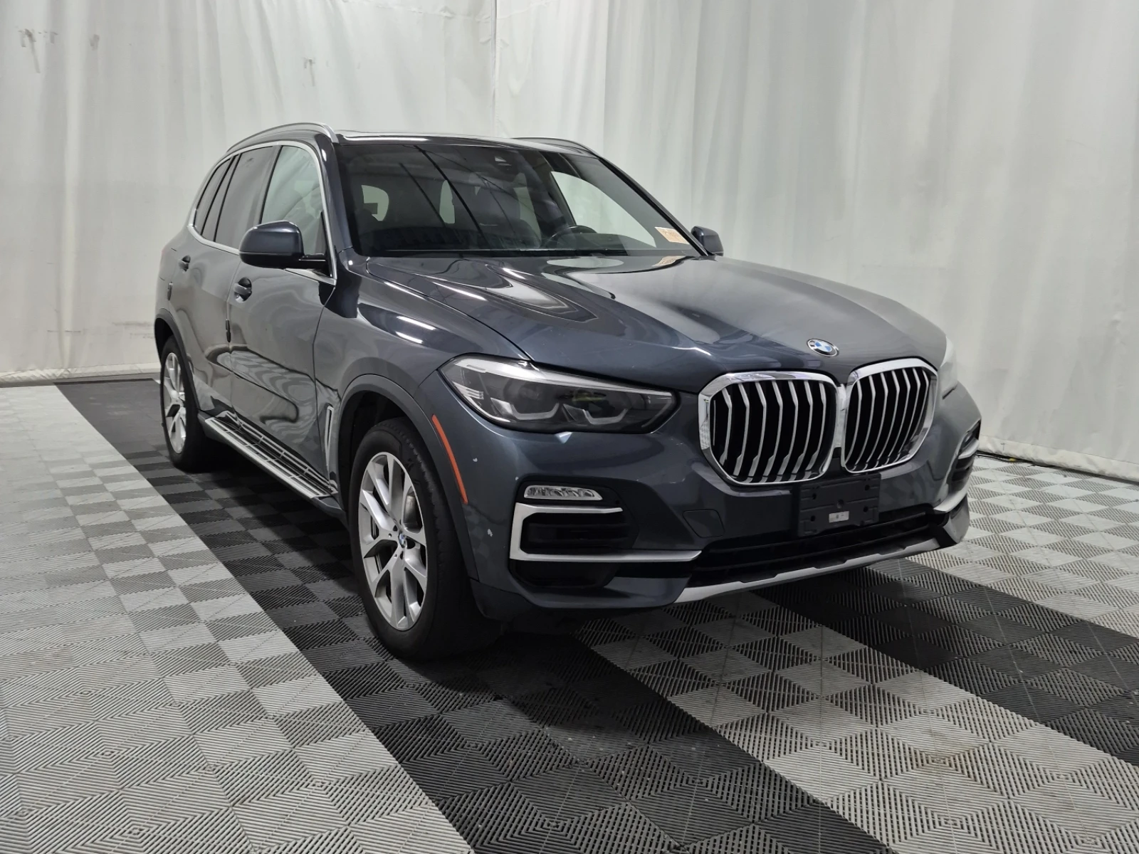 BMW X5 xDrive40i 
