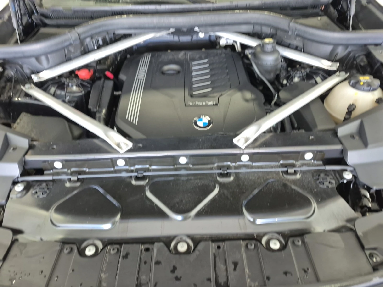BMW X5 xDrive40i , снимка 10 - Автомобили и джипове - 54620003