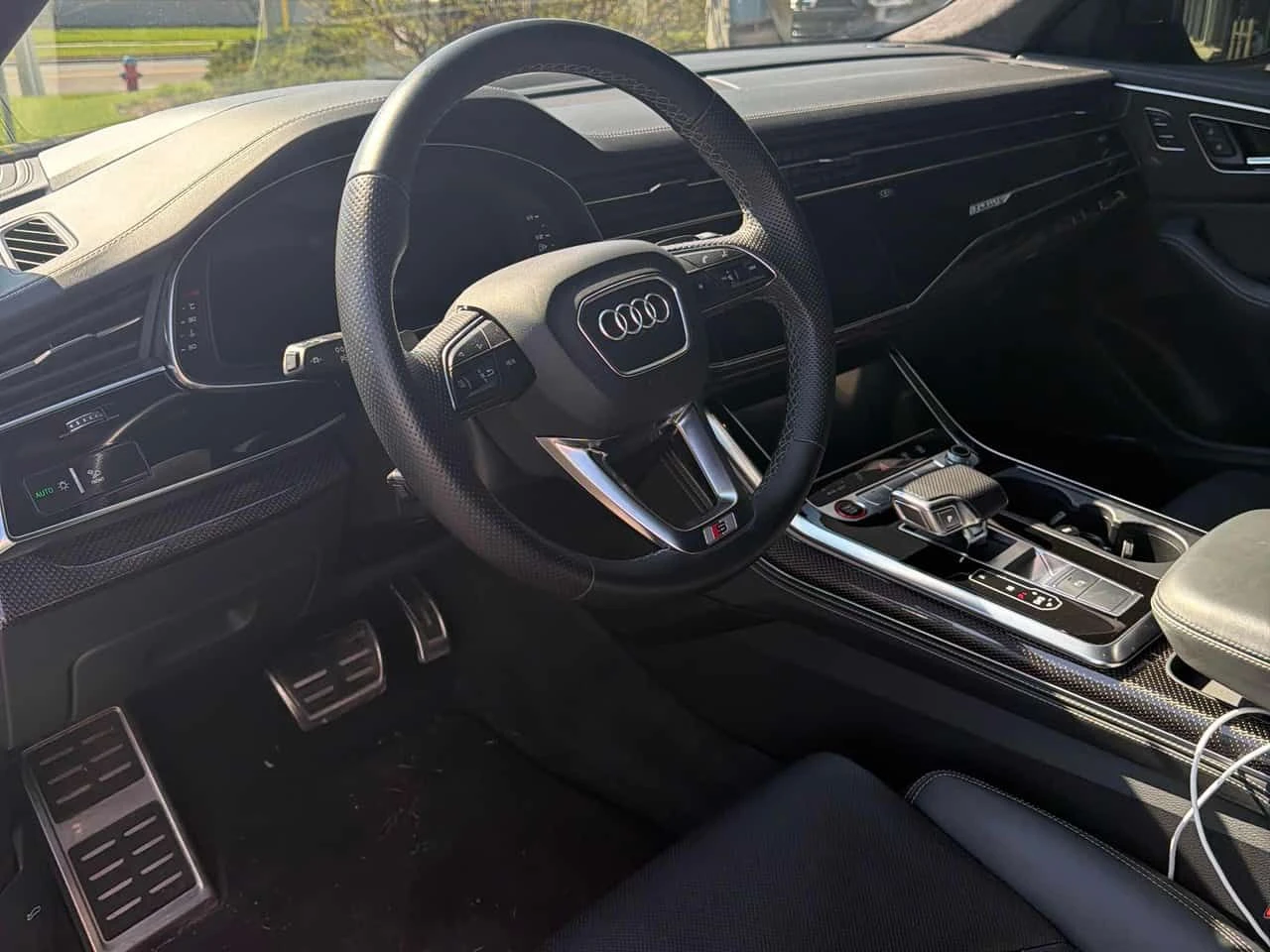 Audi SQ8 * CARFAX * ДИСТРОНИК * ХЕД-ЪП * 360 КАМЕРА * , снимка 7 - Автомобили и джипове - 54967806