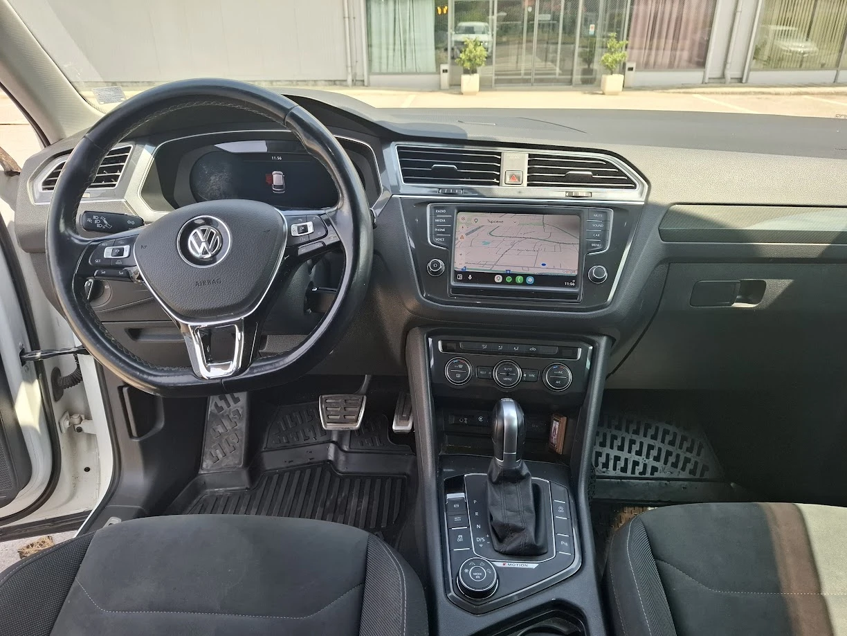 VW Tiguan, снимка 11 - Автомобили и джипове - 55149830