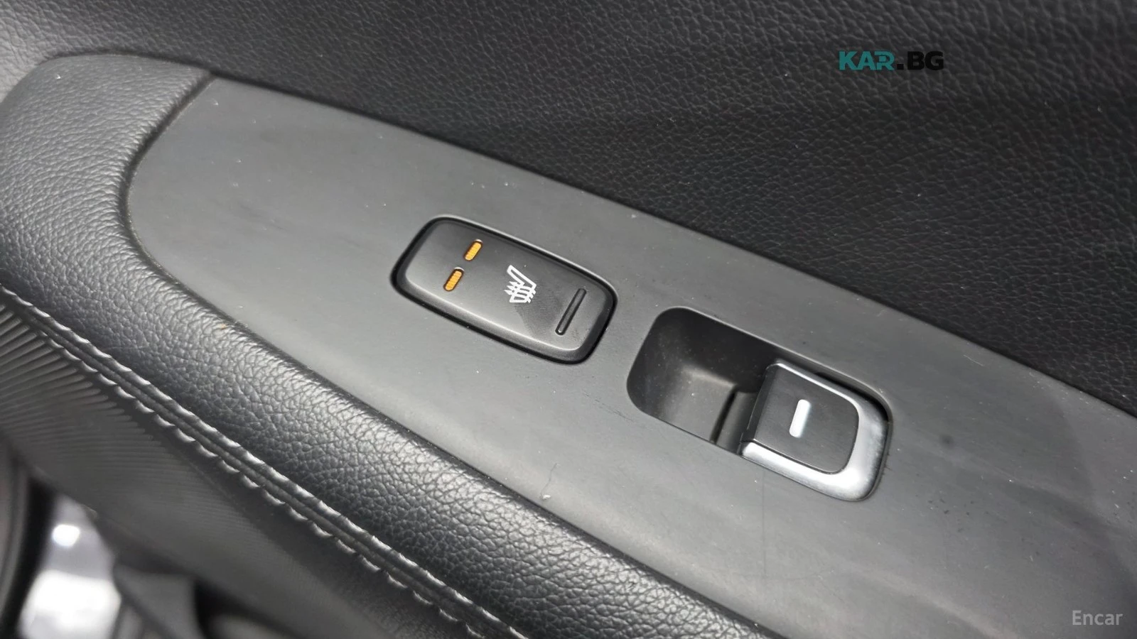 Kia Sorento 2.2d* Noblesse* КОЖА* ПОДГРЕВ* ОБДУХВАНЕ* КАМЕРА* , снимка 17 - Автомобили и джипове - 55978716
