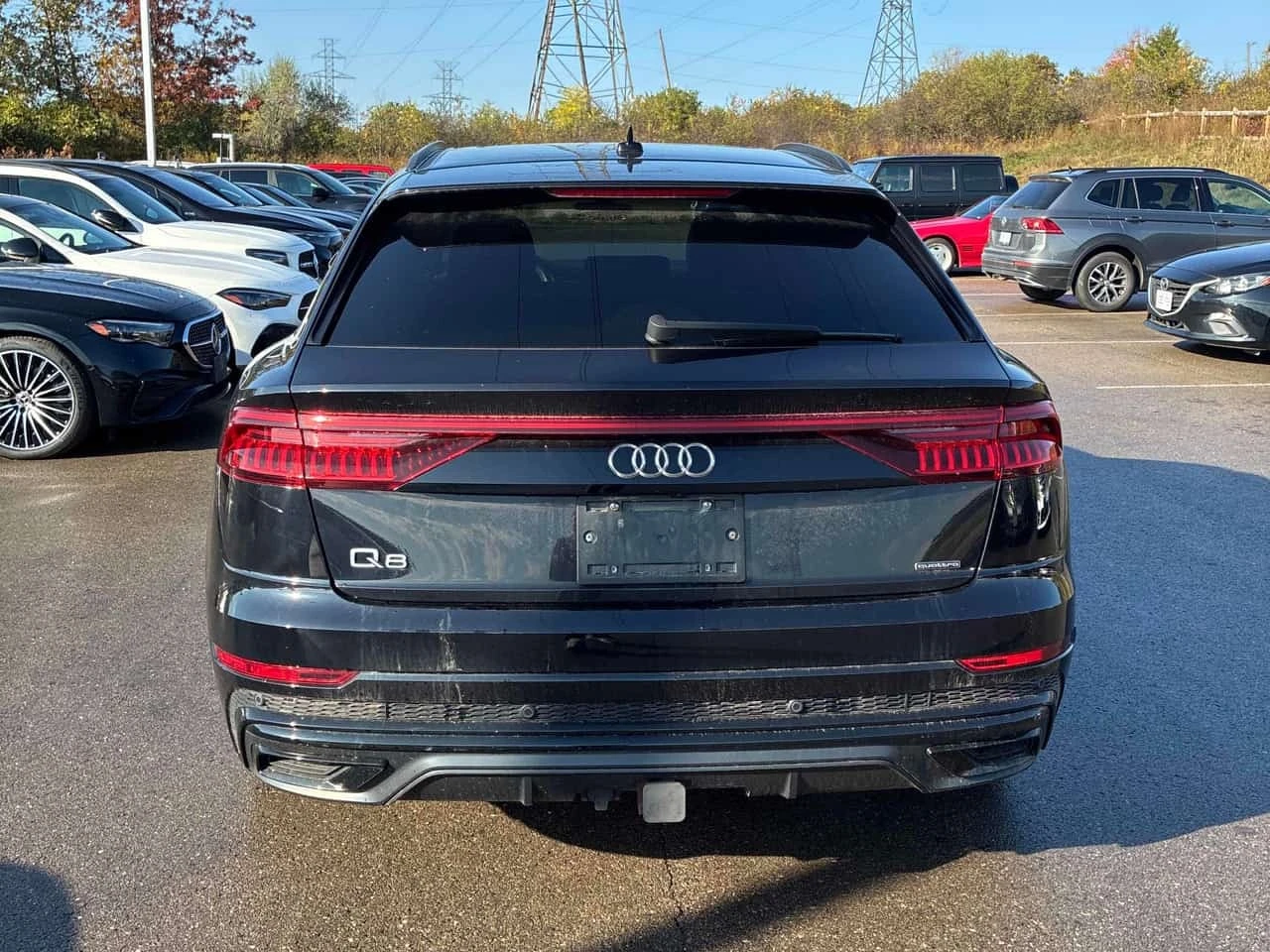 Audi Q8 Technik  CARFAX, снимка 4 - Автомобили и джипове - 56541621