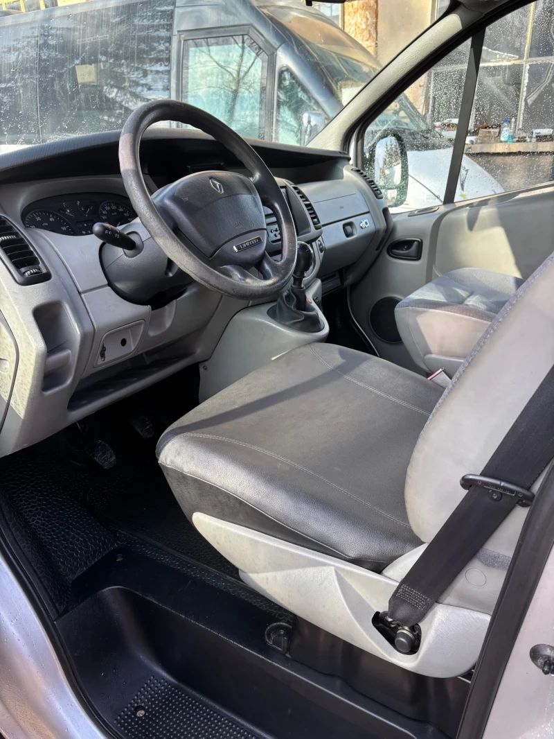 Renault Trafic 1.9, снимка 11 - Бусове и автобуси - 49143972