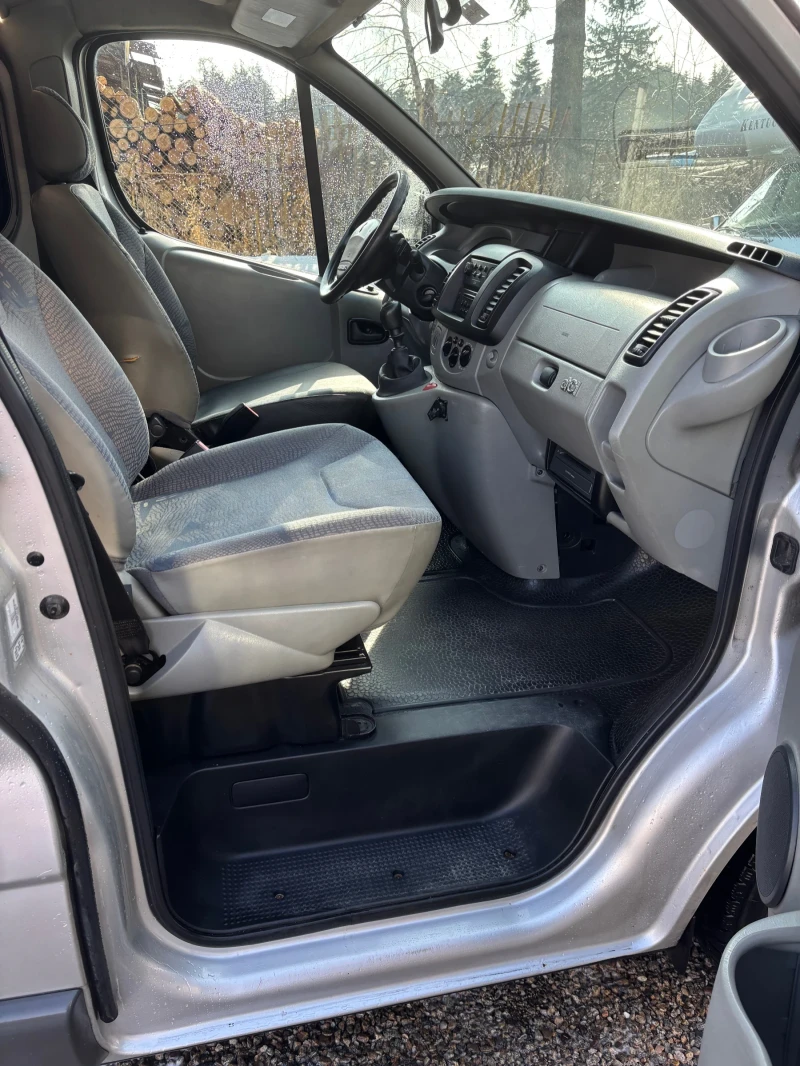 Renault Trafic 1.9, снимка 14 - Бусове и автобуси - 49143972