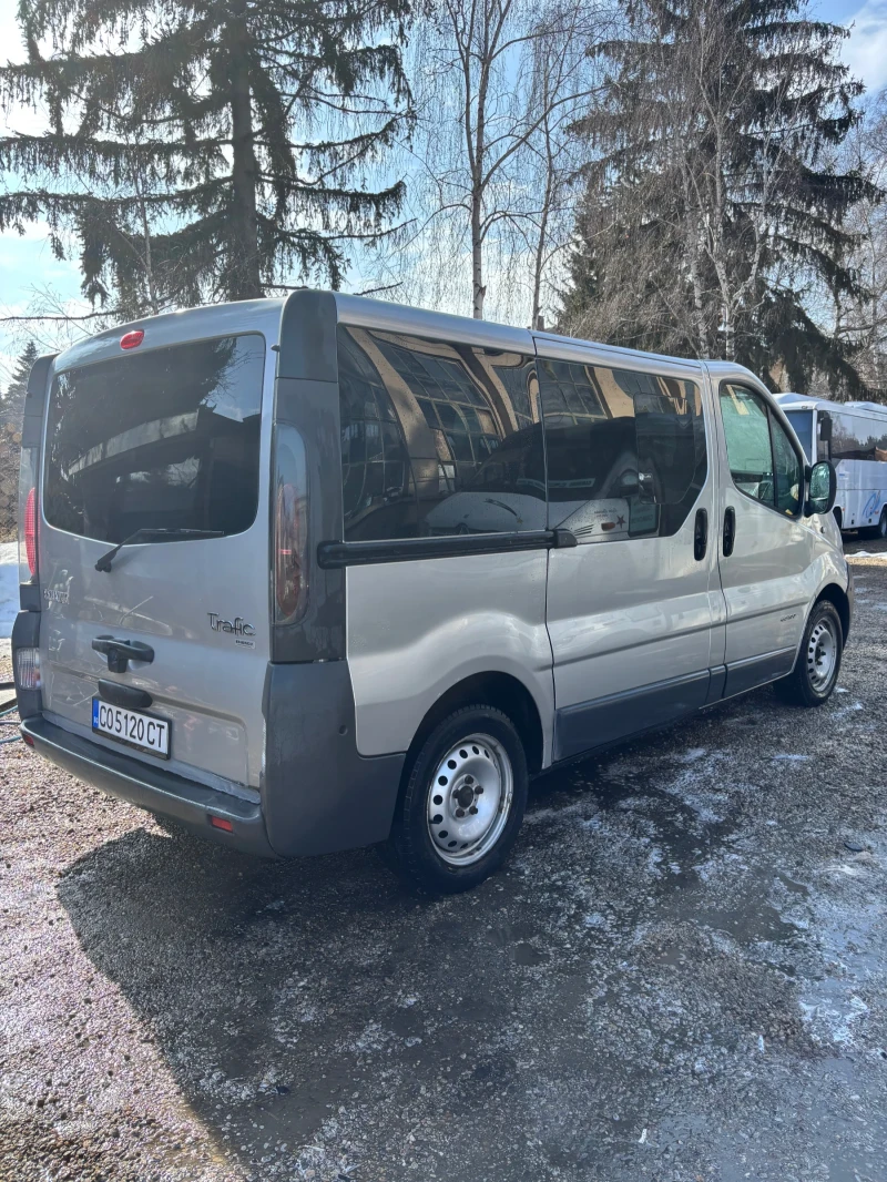 Renault Trafic 1.9, снимка 4 - Бусове и автобуси - 49143972