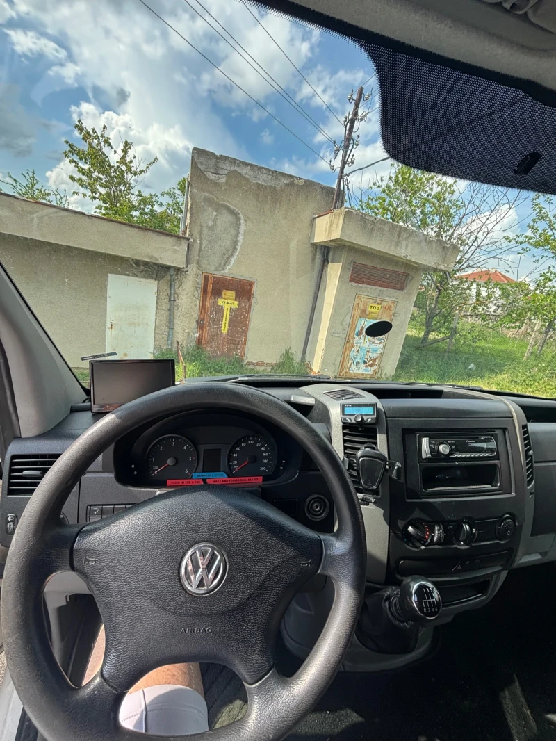 VW Crafter, снимка 7 - Бусове и автобуси - 52591330