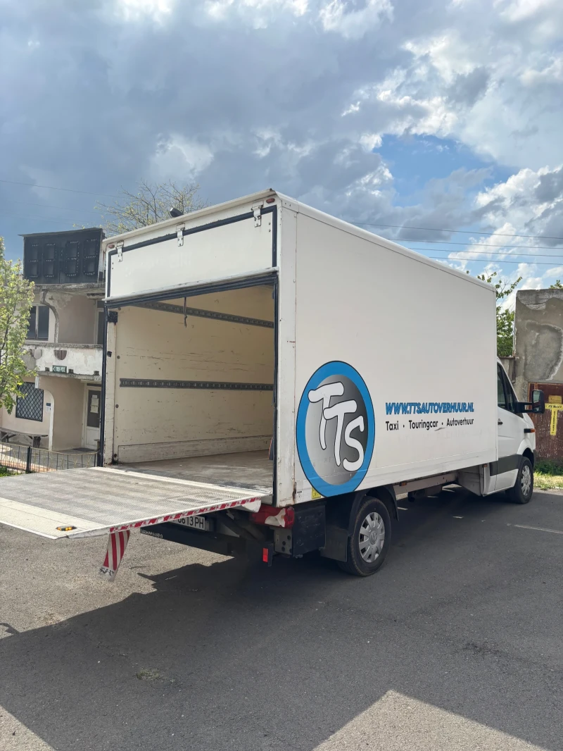 VW Crafter, снимка 4 - Бусове и автобуси - 52591330