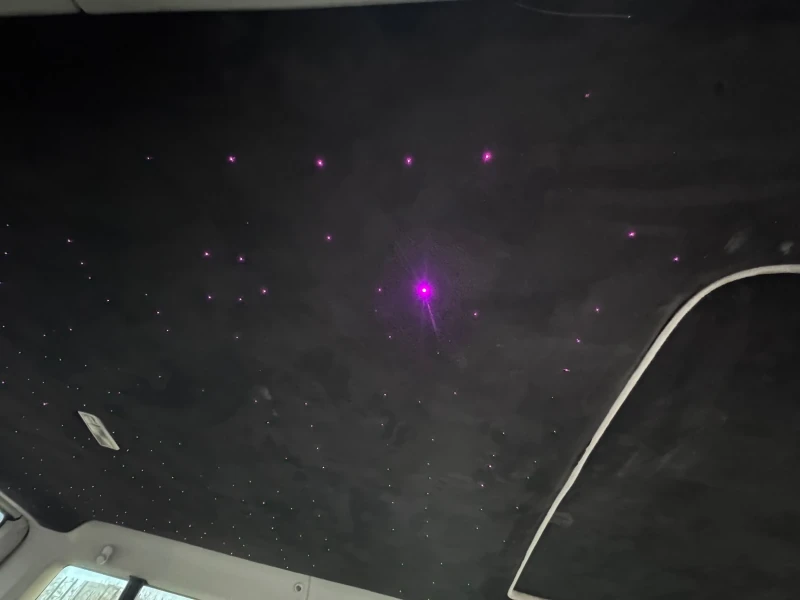 VW Multivan 2.5 TDI, снимка 14 - Бусове и автобуси - 53241265