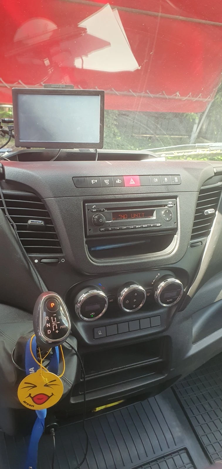 Iveco 35s16, снимка 12 - Бусове и автобуси - 52505858