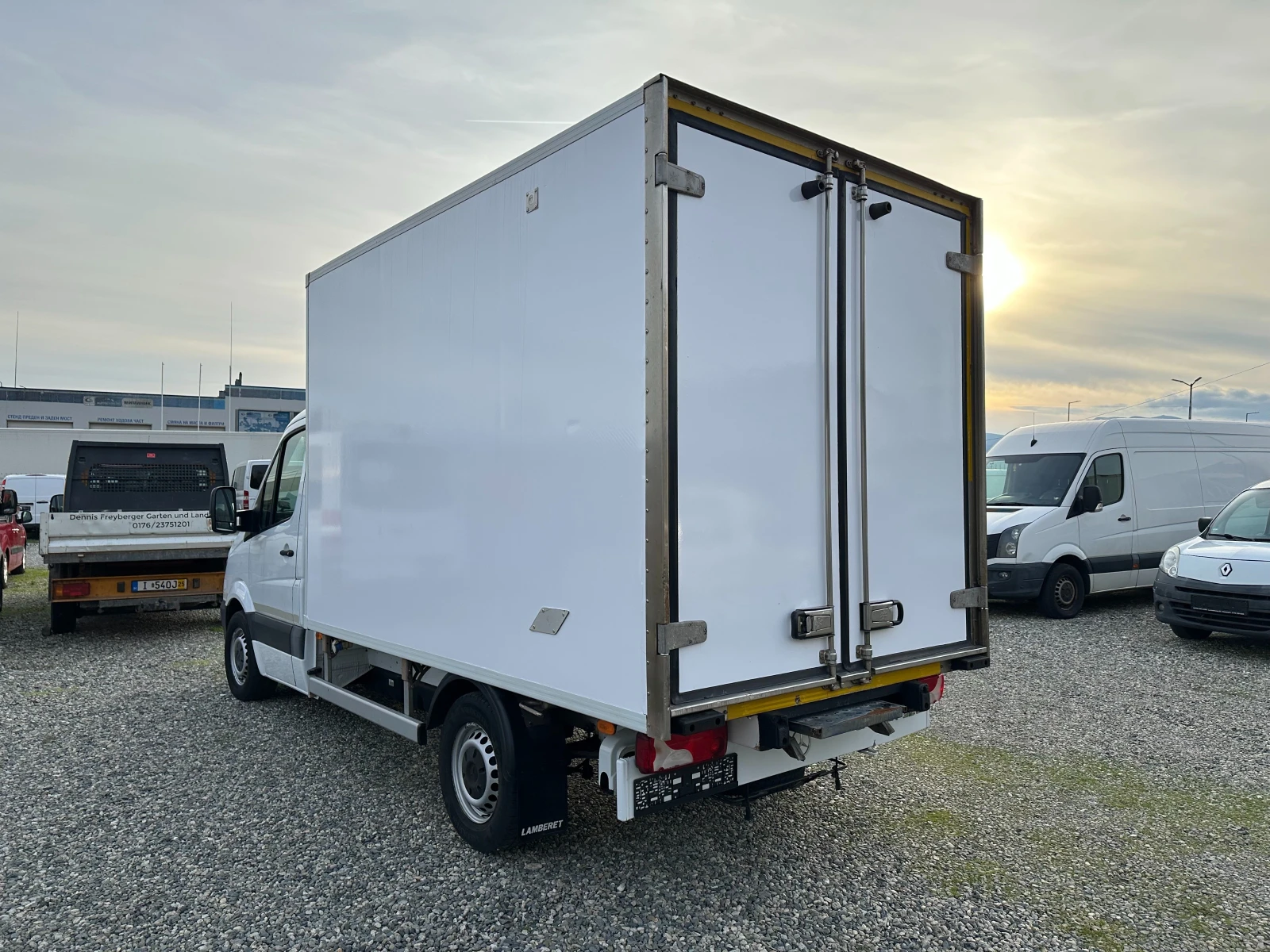 Mercedes-Benz Sprinter 316 klimatronik/хладилен / фургонн    i/full - изображение 3
