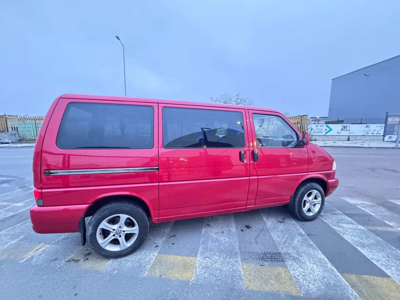 VW Multivan 2.5 TDI - изображение 4