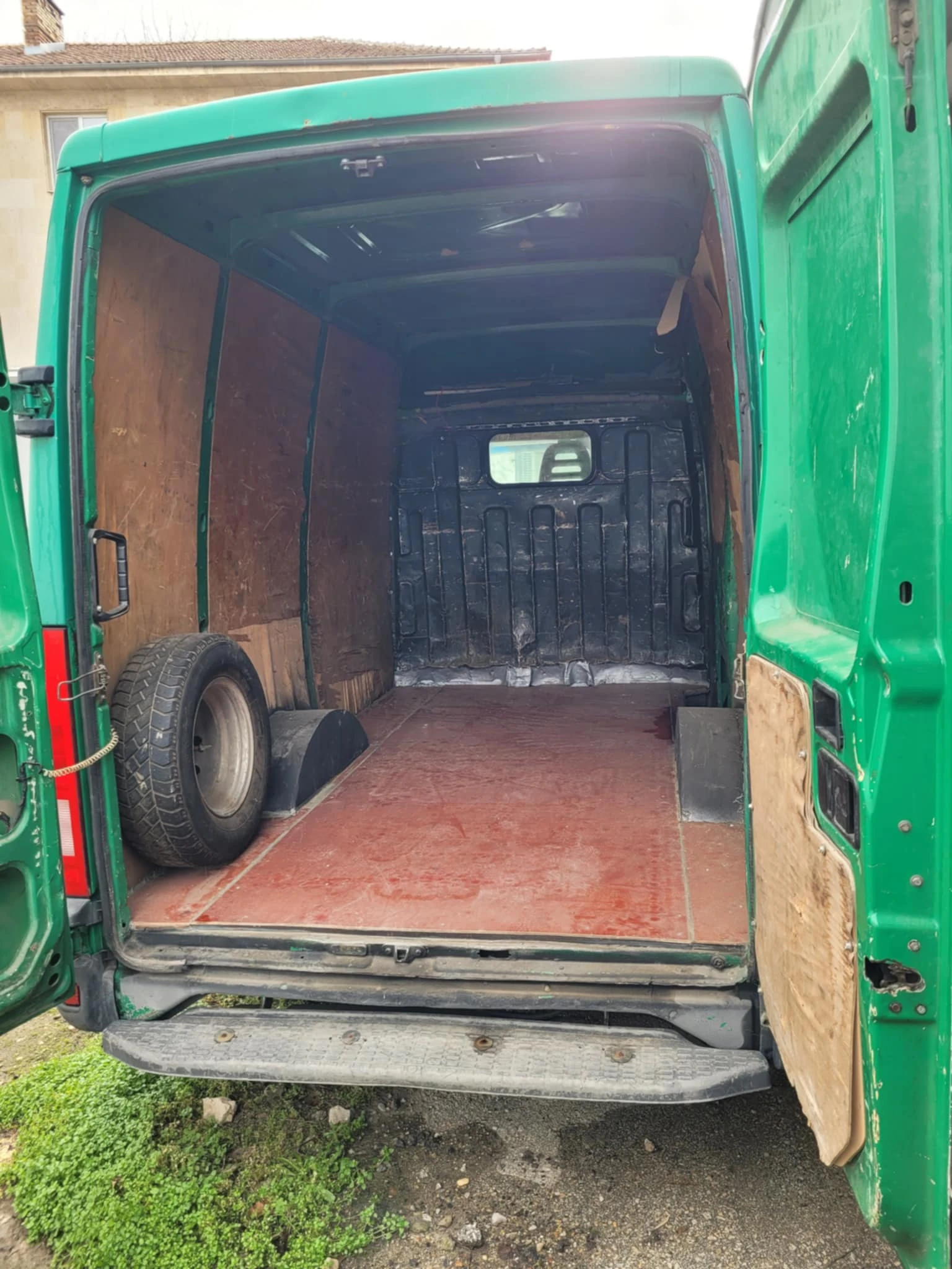 Iveco 35s11  - изображение 4