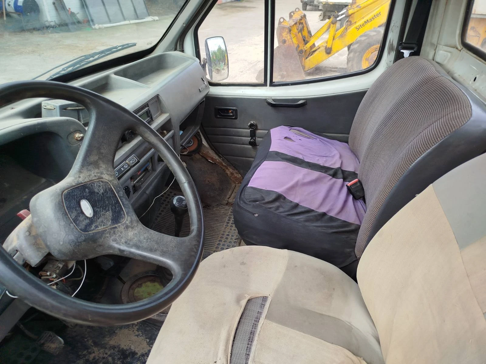 Ford Transit 2.5  - изображение 3