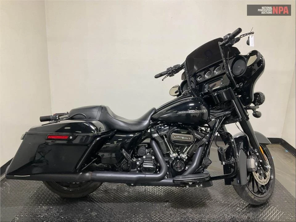 Harley-Davidson Street GLIDE SPECIAL FLHXS, снимка 2 - Мотоциклети и мототехника - 54477066