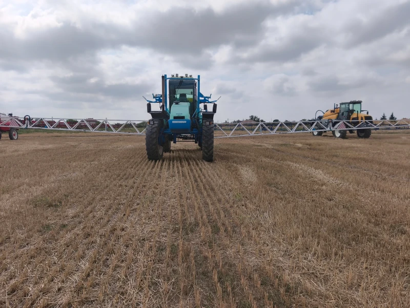 Самоходна пръскачка Berthoud Boxer II, снимка 7 - Селскостопанска техника - 52475739