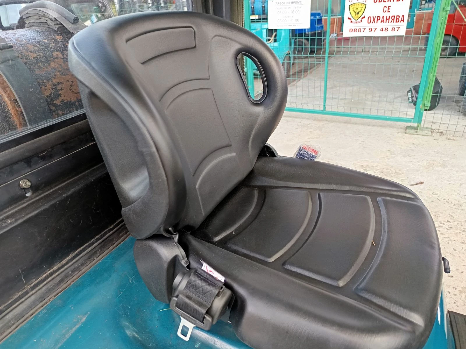  Yale  Yale  , , 4.7  | Mobile.bg   11