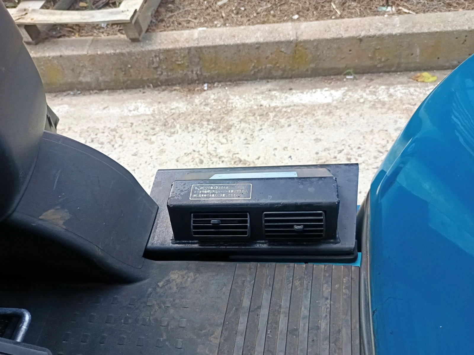  Yale  Yale  , , 4.7  | Mobile.bg   8