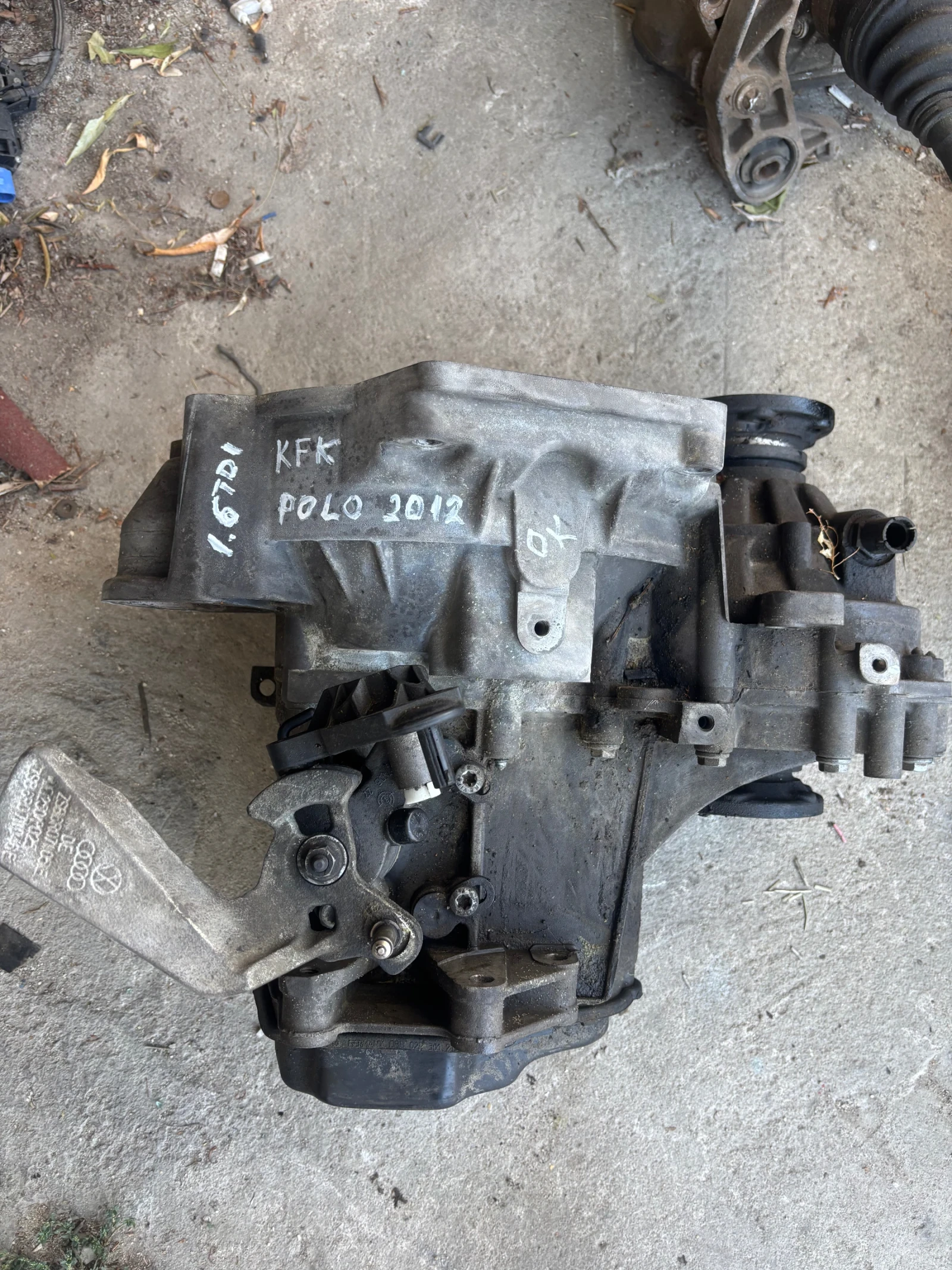 5-    VW Polo /  2012, 1.6 Tdi, KFK | Mobile.bg   1