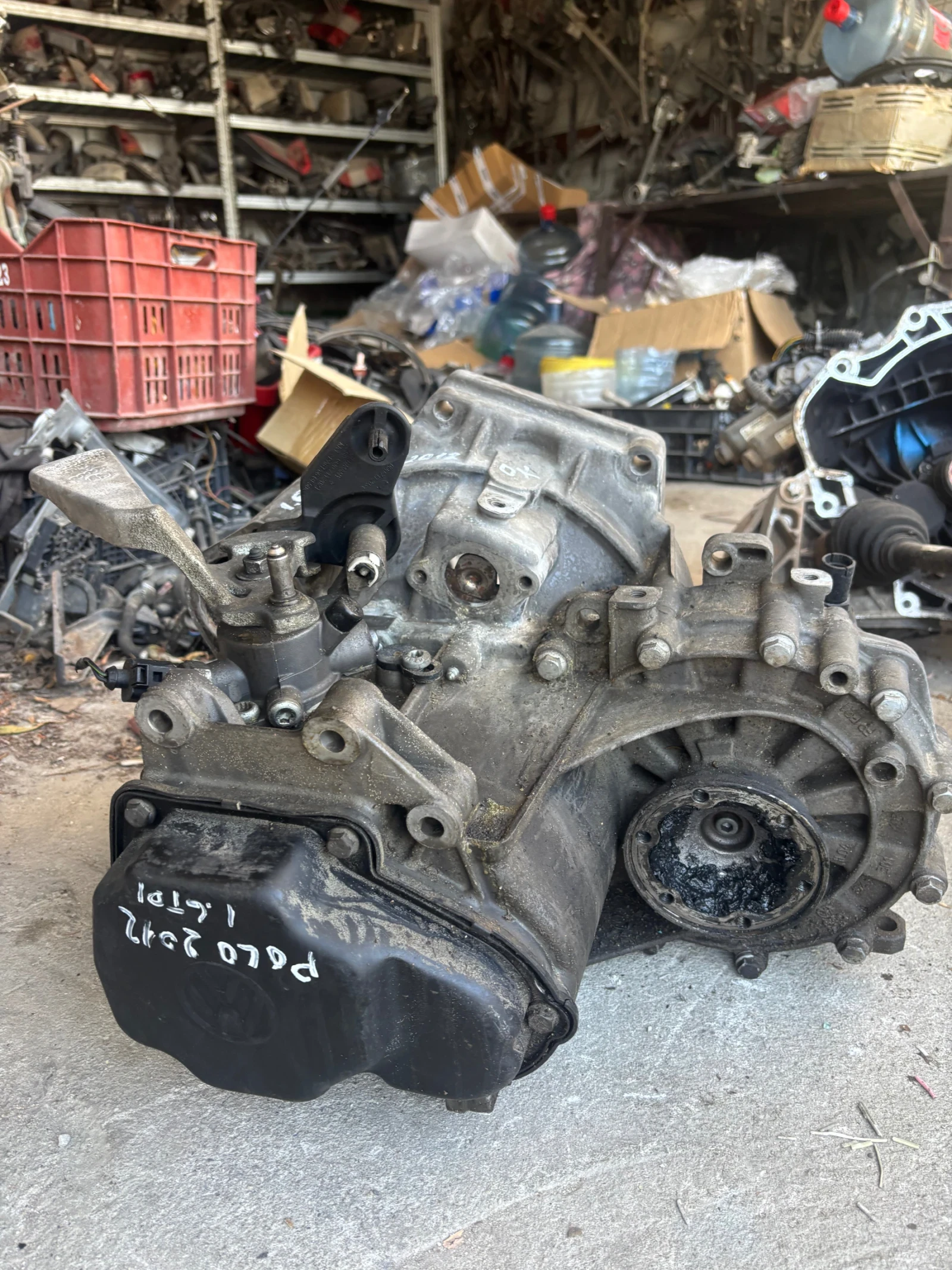 5-    VW Polo /  2012, 1.6 Tdi, KFK | Mobile.bg   2