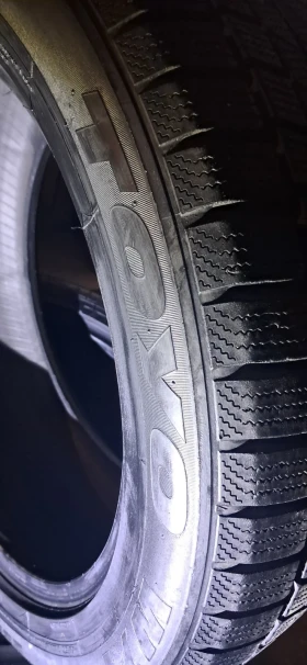 Гуми Всесезонни 235/50R18, снимка 6