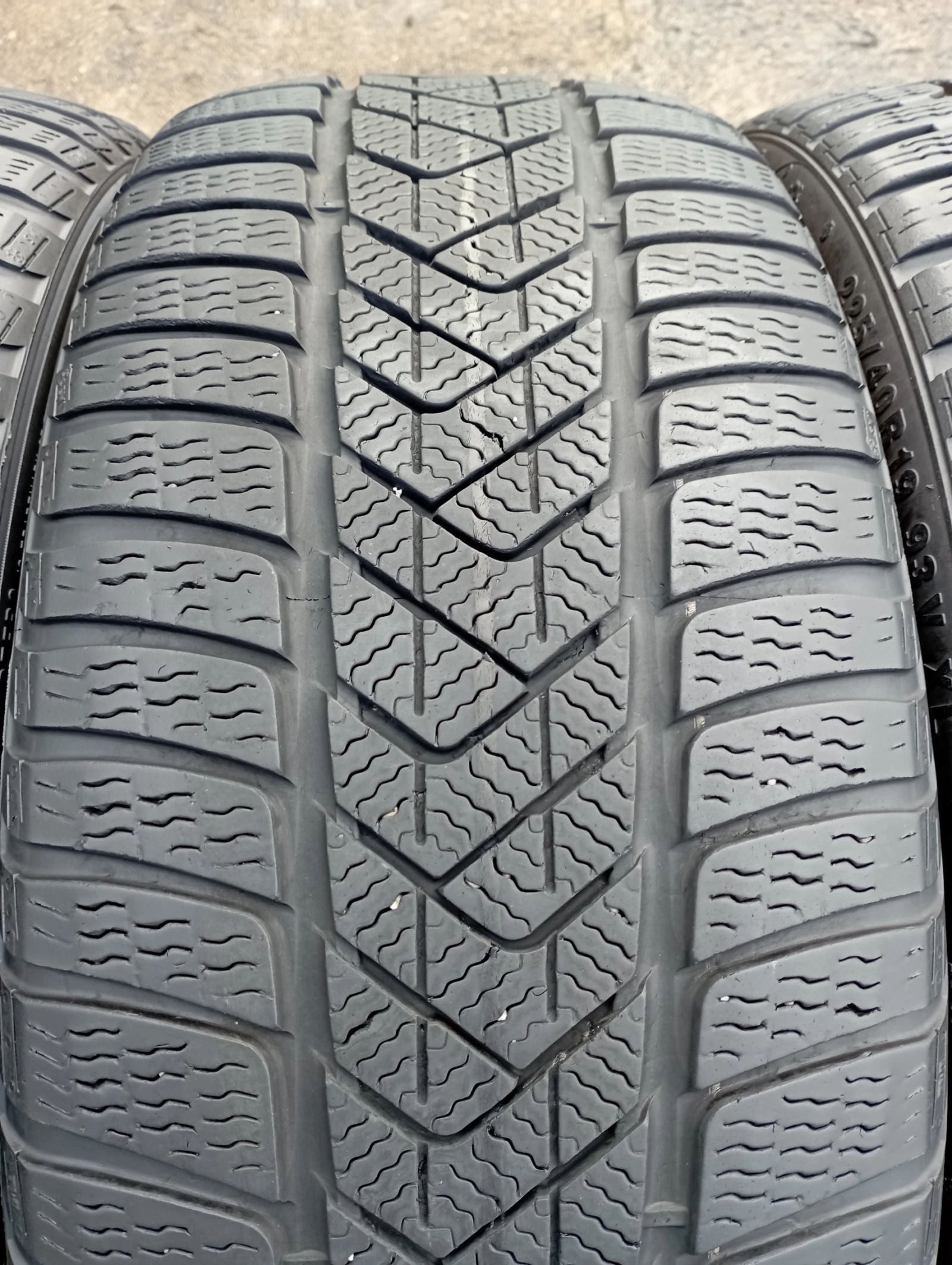  225/40R19 | Mobile.bg   2