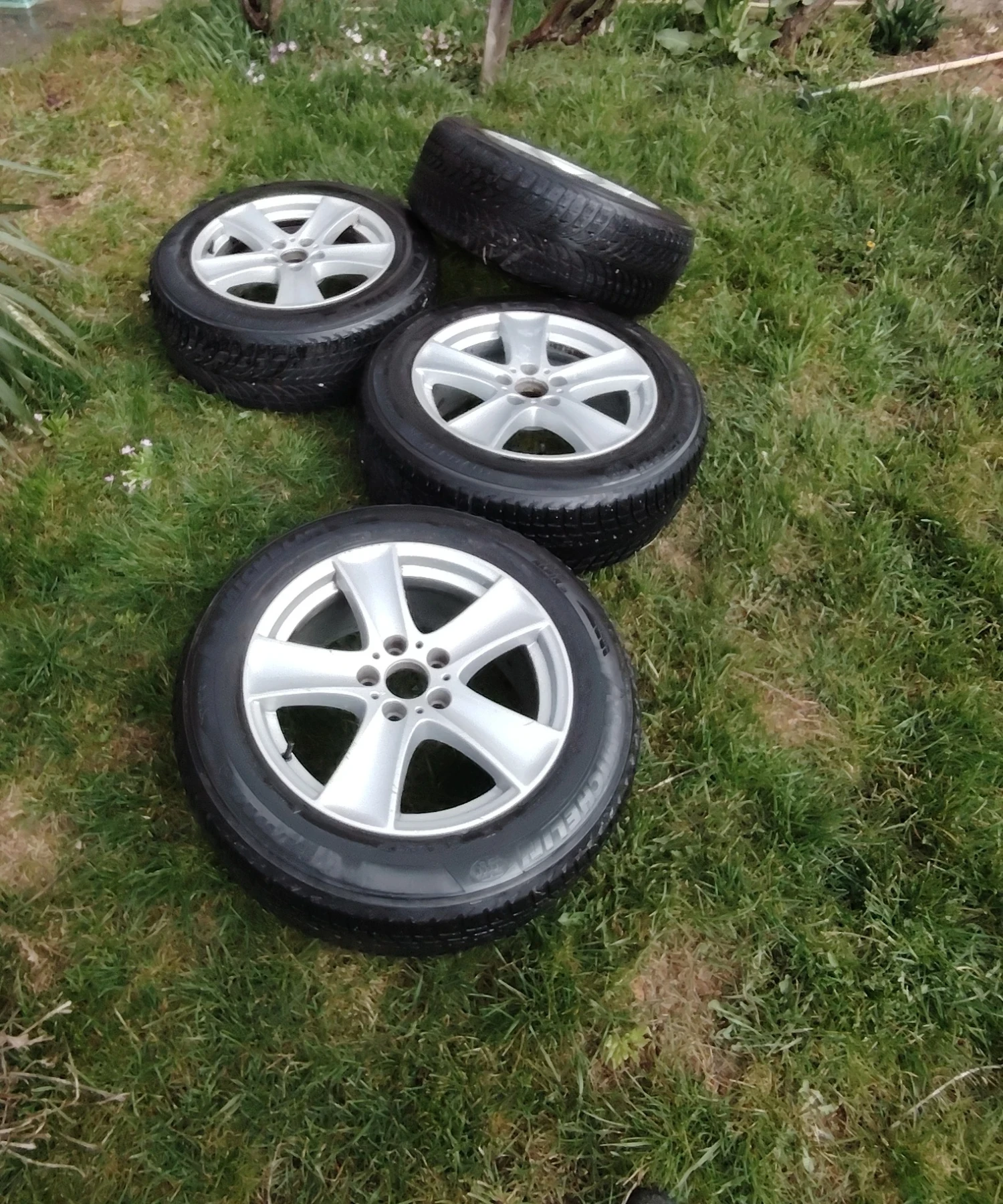 Гуми с джанти Michelin 255/60R18, снимка 8 - Гуми и джанти - 54037850