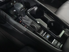 Honda Accord 2.0 Hybrid Touring| 204к.с., снимка 8