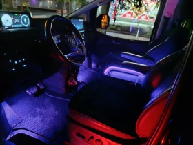 Hyundai Staria Премиум, снимка 7