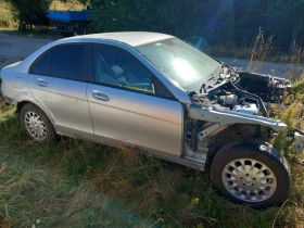 Mercedes-Benz C 220, снимка 1