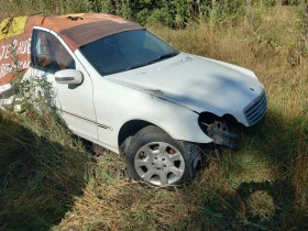 Mercedes-Benz C 220, снимка 8