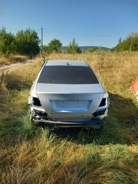 Mercedes-Benz C 220, снимка 3