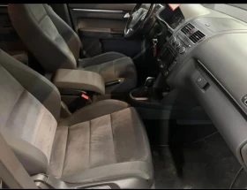 Обява за продажба на VW Touran 1.6TDI ~16 500 лв. - изображение 6