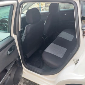 Seat Leon - 4200 € / 8214.49 лв. - 46312954 11