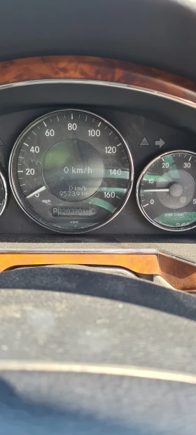 Mercedes-Benz CLS 320 - 3250 € / 6356.45 лв. - 20614635 7