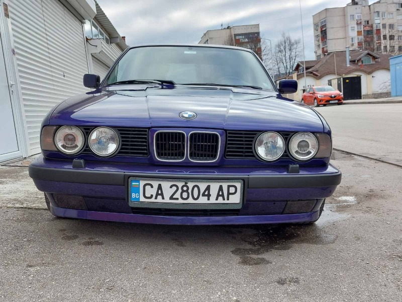 BMW 520, снимка 1 - Автомобили и джипове - 45232402
