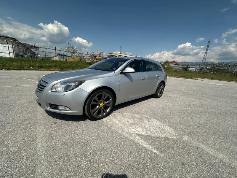 Opel Insignia, снимка 4 - Автомобили и джипове - 47500582