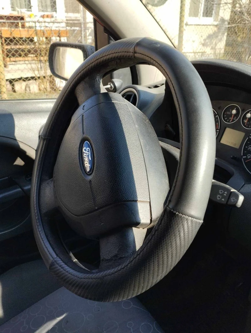 Ford Fiesta, снимка 9 - Автомобили и джипове - 46875684