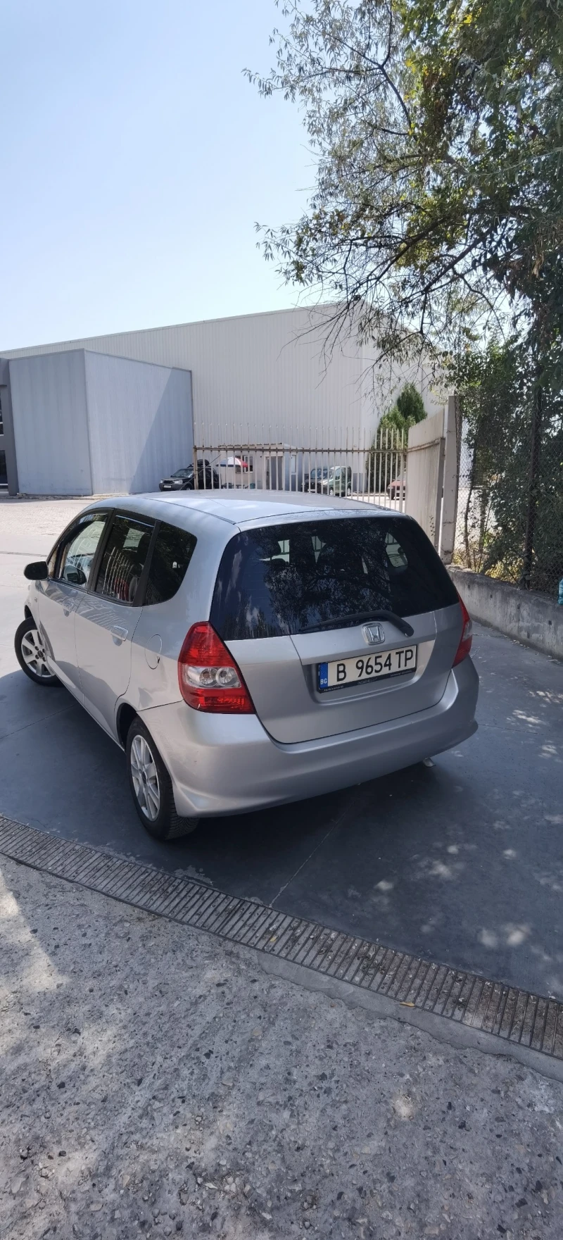 Honda Jazz, снимка 2 - Автомобили и джипове - 47499785