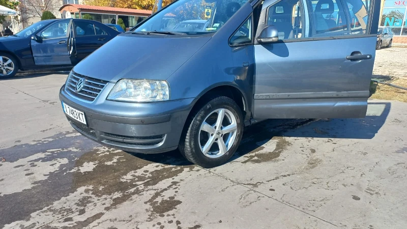 VW Sharan, снимка 4 - Автомобили и джипове - 47866906