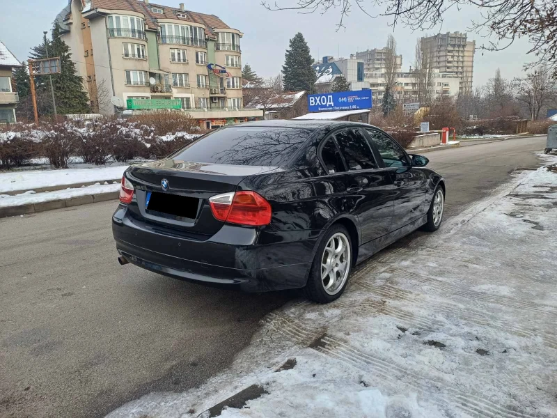 BMW 320 i, снимка 7 - Автомобили и джипове - 49001173