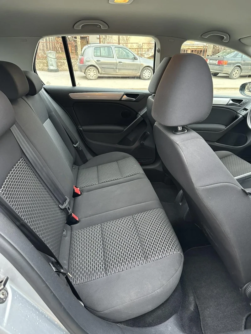 VW Golf 1, 6 TDI 105 к.с. Реални километри, снимка 8 - Автомобили и джипове - 48951407