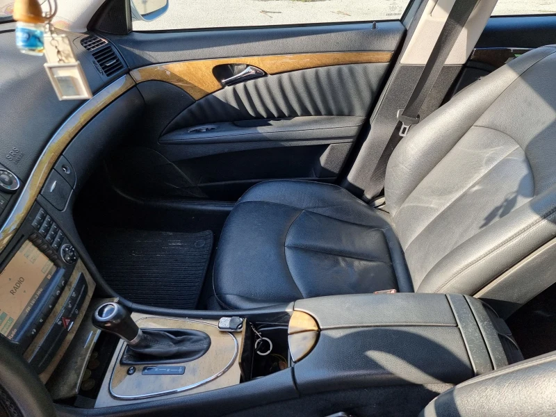 Mercedes-Benz E 320 EVO 320 CDI 7 G TRONIK, снимка 14 - Автомобили и джипове - 52261031