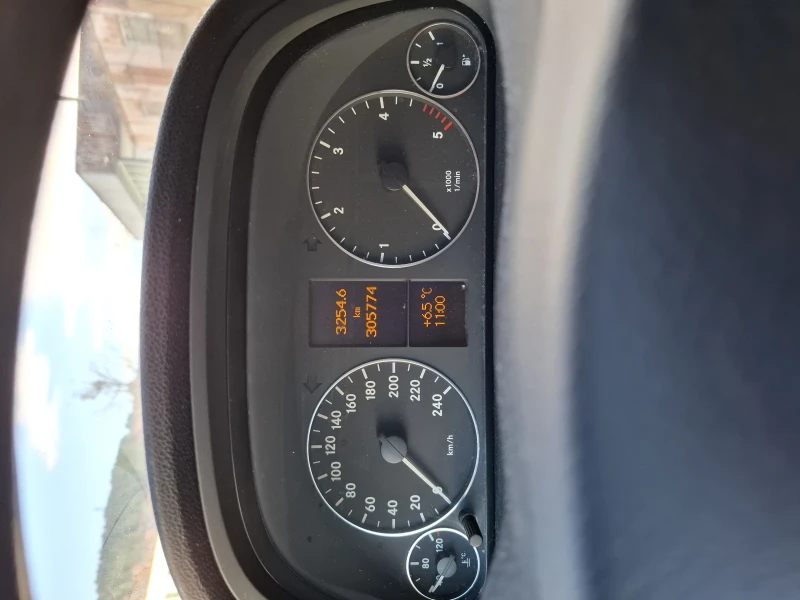 Mercedes-Benz A 160 1, 6CDI, снимка 9 - Автомобили и джипове - 52590610