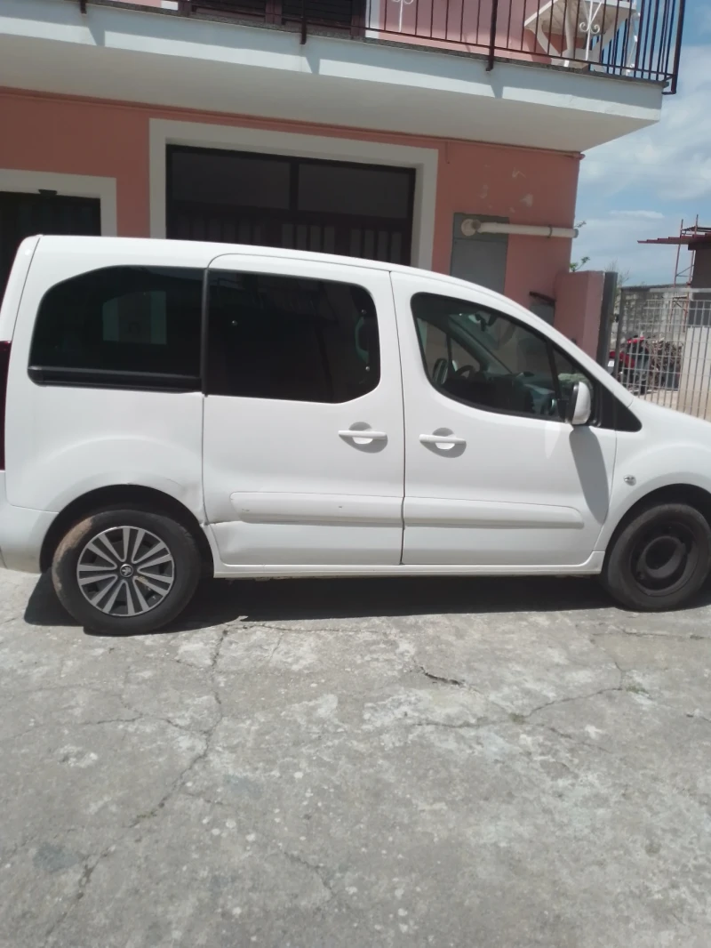 Peugeot Partner, снимка 2 - Автомобили и джипове - 53034641